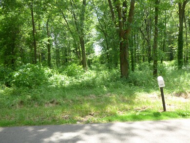 2568 Abington Rd, Columbus, OH 43231 - photo 3