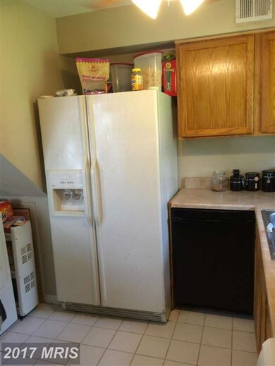 116 Martin Dr, Manassas Park, VA 20111 - photo 4