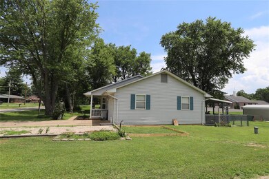 3262 Delassus Rd, Farmington, MO 63640 - photo 3