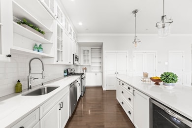 823 E 6th St unit 5, Boston, MA 02127 - photo 6