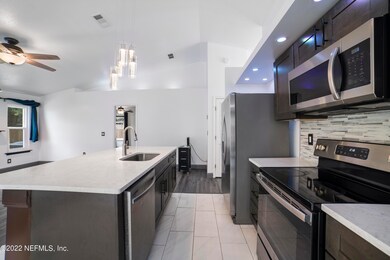 4173 Davie Ct, Jacksonville, FL 32210 - photo 5