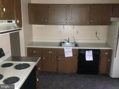 6016 Liberty Bell Ct, Burke, VA 22015 - photo 4