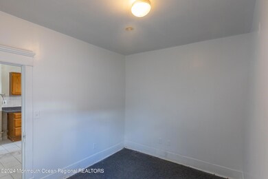 R6_18255-HDR