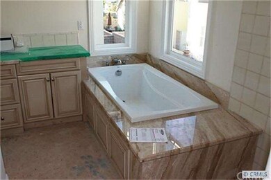 Master Bathroom/ Diano Real Marble Countertop