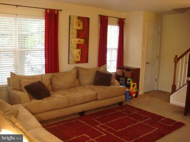 102 Durham Ct, Harleysville, PA 19438 - photo 3