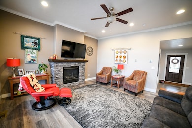 117 41st Ave NE, Great Falls, MT 59404 - photo 4