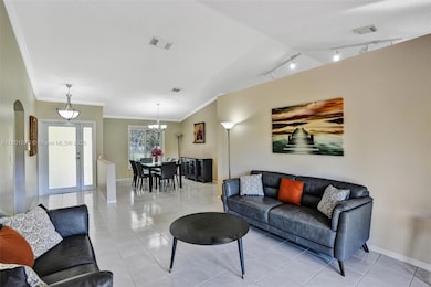 13300 SW 17th Ct, Miramar, FL 33027 - photo 6