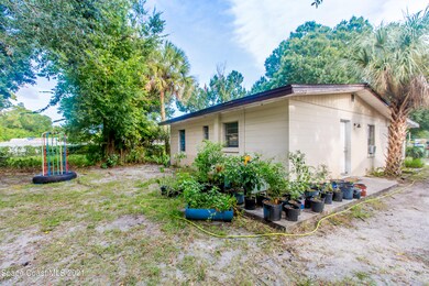 1048 Peachtree St, Cocoa, FL 32922 - photo 5