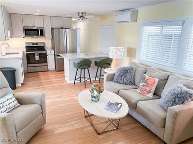 Living area
