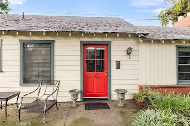 4949 Strohm Ave, North Hollywood, CA 91601 - photo 4