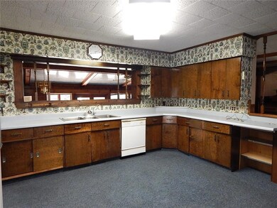 61 Westwood Ave, Millinocket, ME 04462 - photo 2