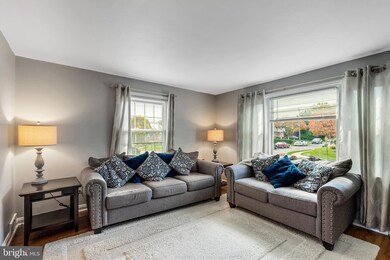 401 Lindsay St, Ridley Park, PA 19078 - photo 4