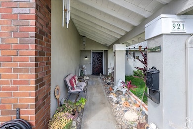 921 Azalea Ave, Placentia, CA 92870 - photo 4