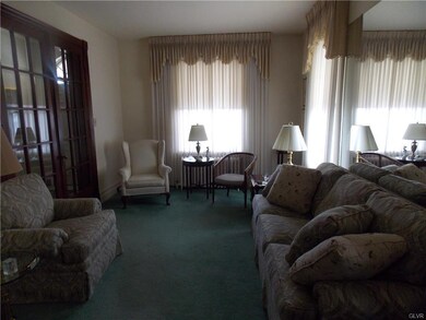 142 S 7th St, Lehighton, PA 18235 - photo 2