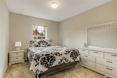 1866 Spencer Ct unit 12-D, Dupont, WA 98327 - photo 3