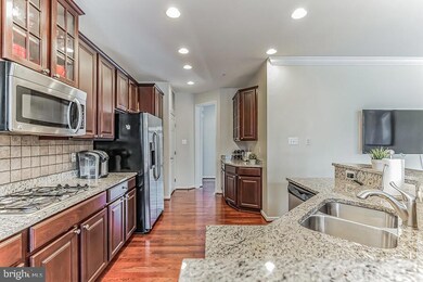 2413 Newmoor Way, Upper Marlboro, MD 20774 - photo 4