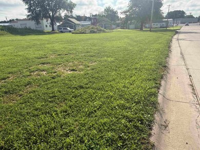 127 N Oak St, Leigh, NE 68643 - photo 4