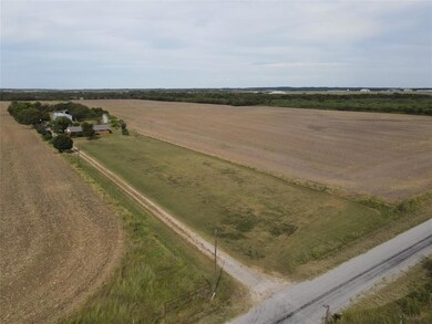 489 Wright Rd, Sherman, TX 75092 - photo 4