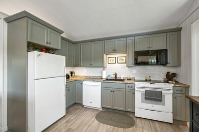 132 Varney Rd, Center Barnstead, NH 03225 - photo 6