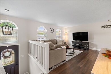 75 Fawnvue Dr, Mc Kees Rocks, PA 15136 - photo 5