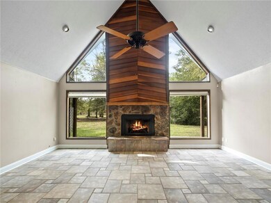 vaulted ceilings in living room
