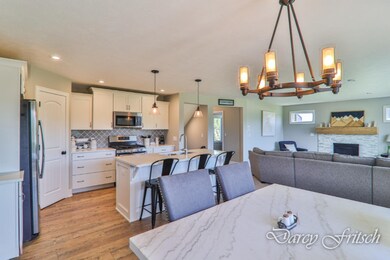 1050 High Knoll Ct-15