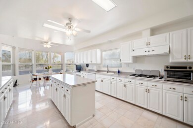 20732 N 56th Ave 00019
