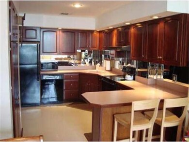 60 Salisbury St unit 201, Worcester, MA 01609 - photo 5