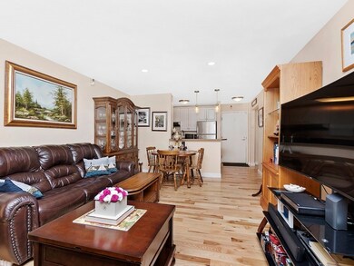 Parris Landing unit 5106, Charlestown, MA 02129 - photo 3