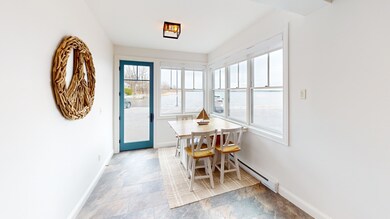 Breakfast Nook