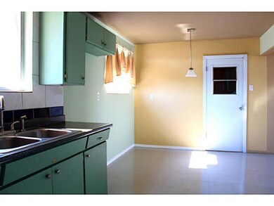 7737 Broadway Dr, El Paso, TX 79915 - photo 4