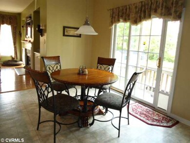 Breakfast Nook - Breakfast nook overlooking the Ki