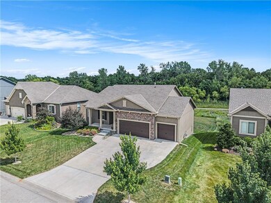 16971 W 170th St, Olathe, KS 66062 - photo 2