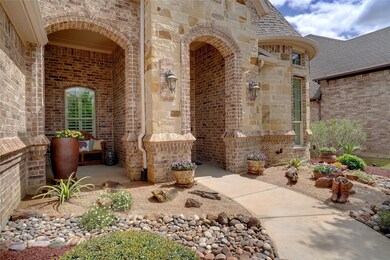 8000 Hallmark Dr, North Richland Hills, TX 76182 - photo 3