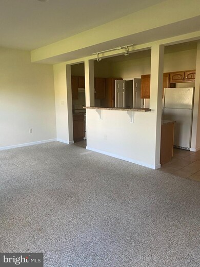 2035 Clinton Ave, Chambersburg, PA 17201 - photo 5