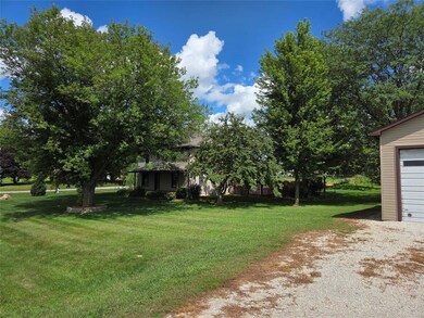 111 Summerset St, Fontanelle, IA 50846 - photo 3