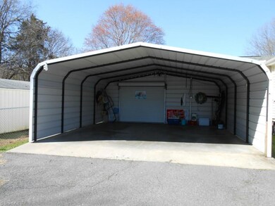 Carport
