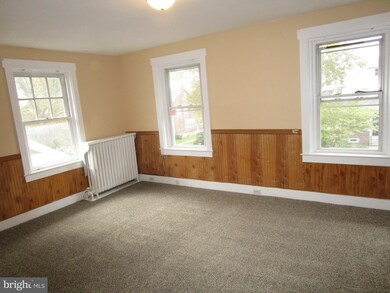 1529 N 12th St, Reading, PA 19604 - photo 7