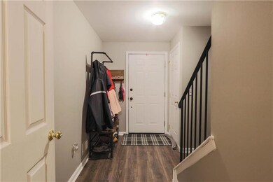 597 S Lehigh Gap St, Walnutport, PA 18088 - photo 4