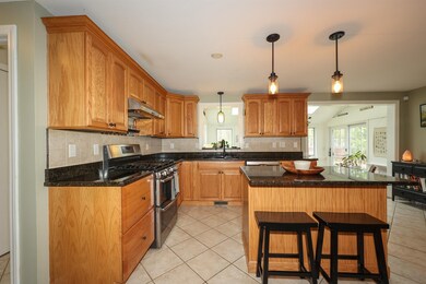 22 Tamarack Ln, Amherst, NH 03031 - photo 7