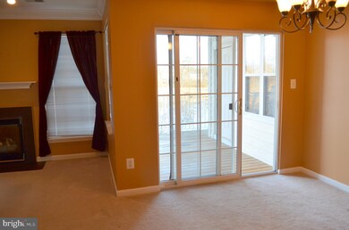 25280 Lake Shore Square unit 202, Chantilly, VA 20152 - photo 5