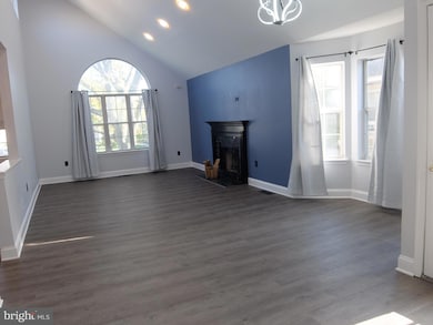 7 Powell Ct, Hightstown, NJ 08520 - photo 4