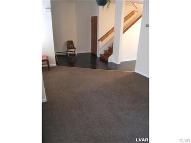 837 W Chew St, Allentown, PA 18102 - photo 3