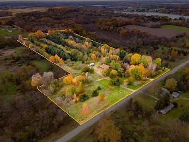 10425 Devils Lake Highway Addison MI - D