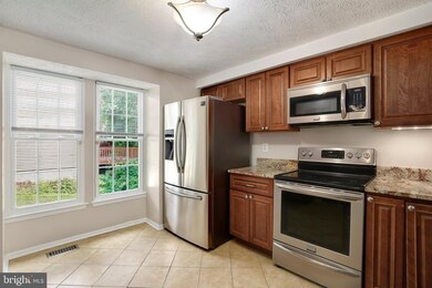 3613 Autumn Glen Cir, Burtonsville, MD 20866 - photo 5
