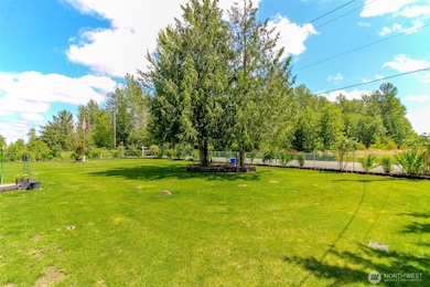 27716 Entwhistle Rd E, Buckley, WA 98321 - photo 5