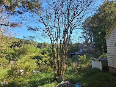 9385 Us 301 Hw, Four Oaks, NC 27524 - photo 2