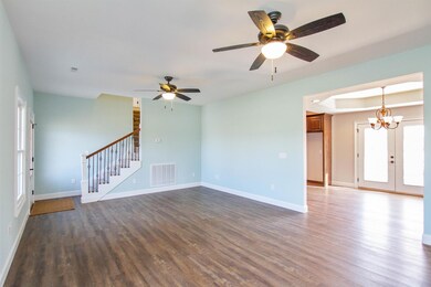 216 Hamilton Ct, Manchester, TN 37355 - photo 5