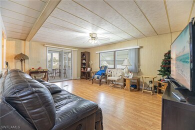Living room - Dining room