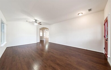 29607 S Legends Bend Ln, Spring, TX 77386 - photo 3